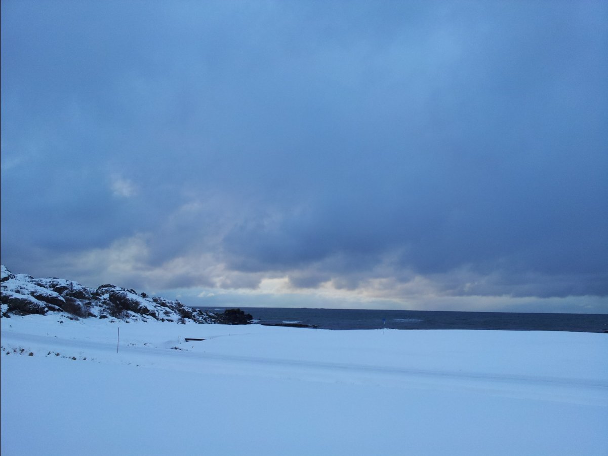 Hov - Northern Light Base Camp13